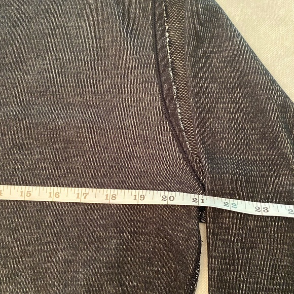 Affliction Mens Distressed Grunge Sweater- 2XL Reversible Dark vs Light Gray - Picture 8 of 12